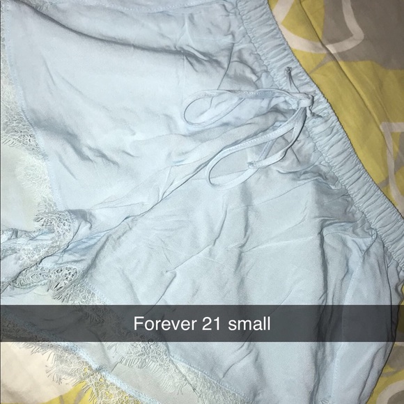 Forever 21 shorts - Picture 1 of 1